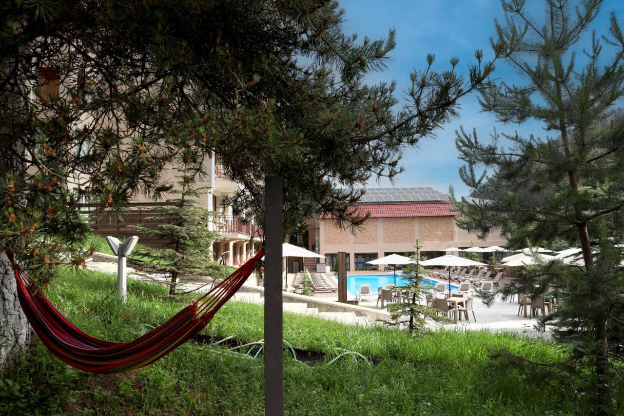 Best Western Plus Paradise Hotel Dilidschan Exterior foto
